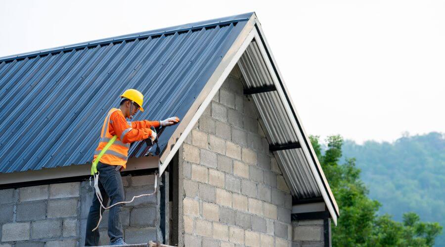 Expert Emergency Roof Repairs services in Albuquerque, NM